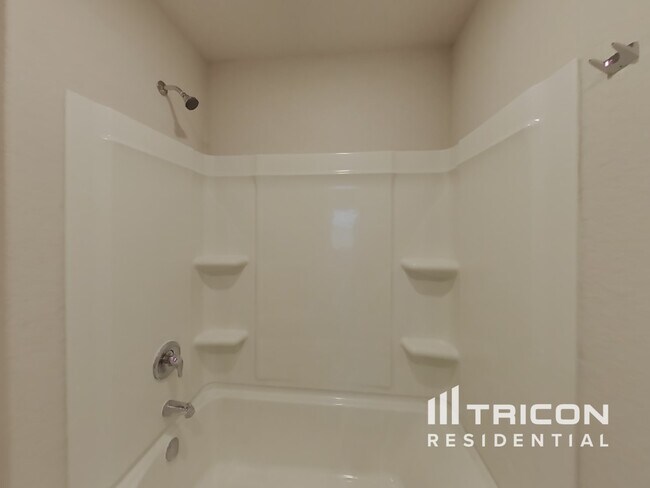 Building Photo - 5603 Apricot Mist