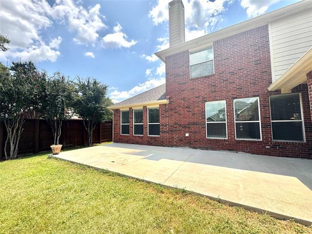 Building Photo - 1631 Clarke Springs Dr