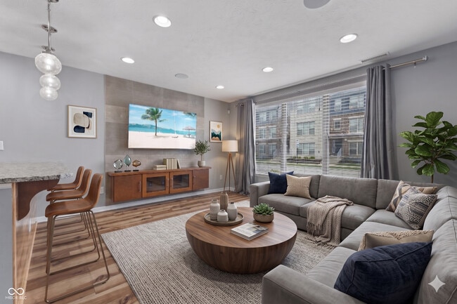 Building Photo - 13093 Grand Vue Dr