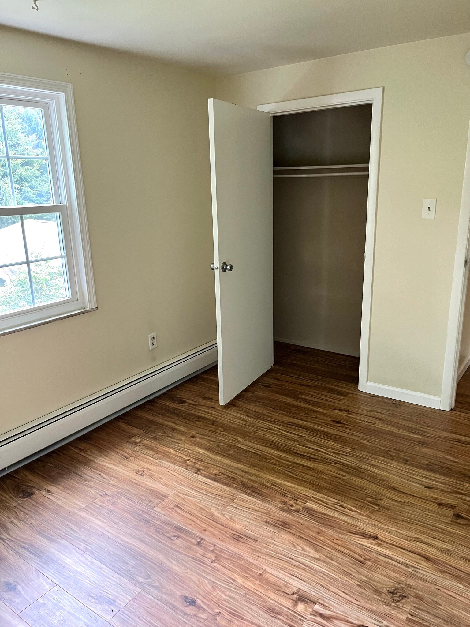 Building Photo - 116 Hickory Hill Ln