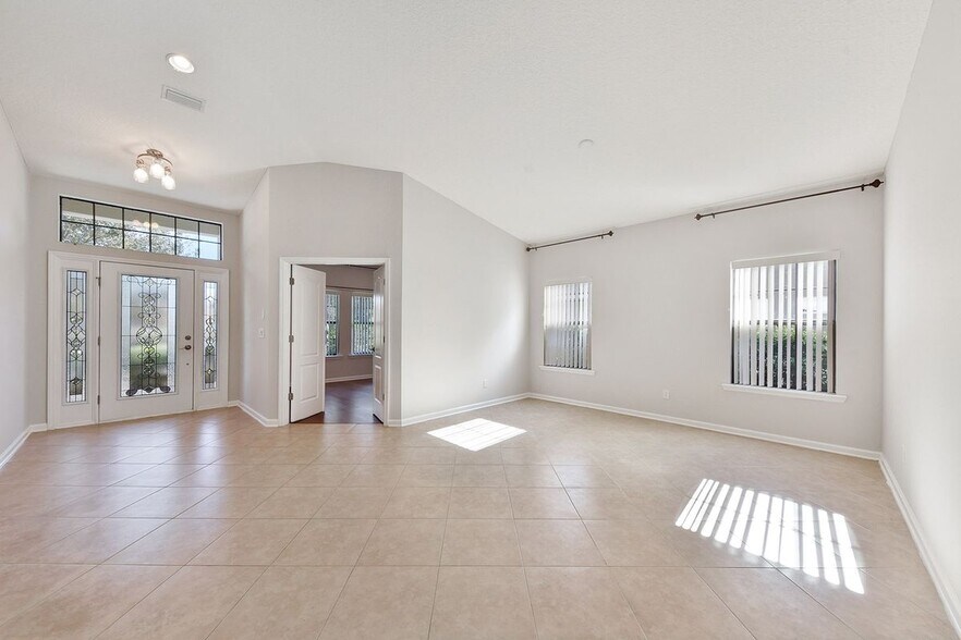 Building Photo - 4830 Boat Landing Dr