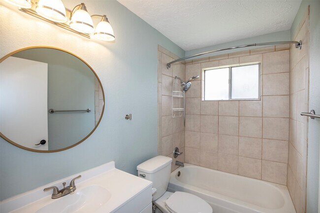 Building Photo - 5617 Fresh Meadow