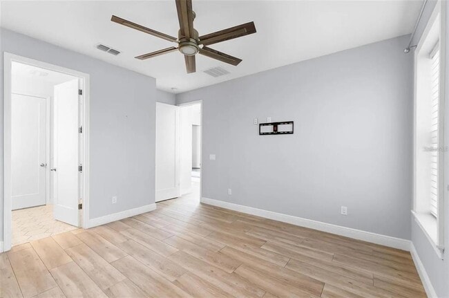 Building Photo - 13087 Salk Way
