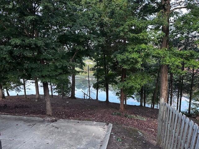 Building Photo - 3507 Lakeside Ct