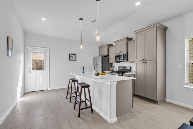 Building Photo - 25524 Prairie Clover Wy