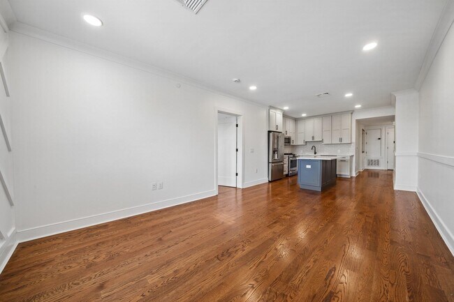 Building Photo - 139 Sherman Pl