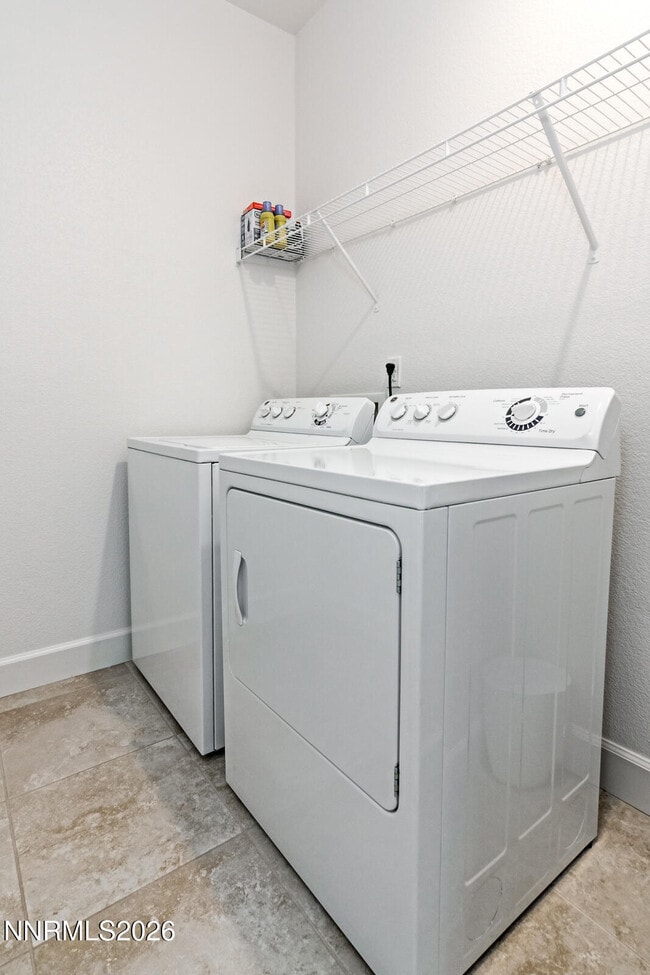 Building Photo - 10615 Brittany Park Dr