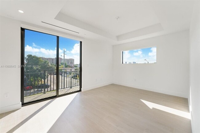 Building Photo - 3345 SW 22nd Terrace