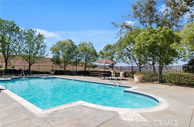 Building Photo - 15 Platinum Cir