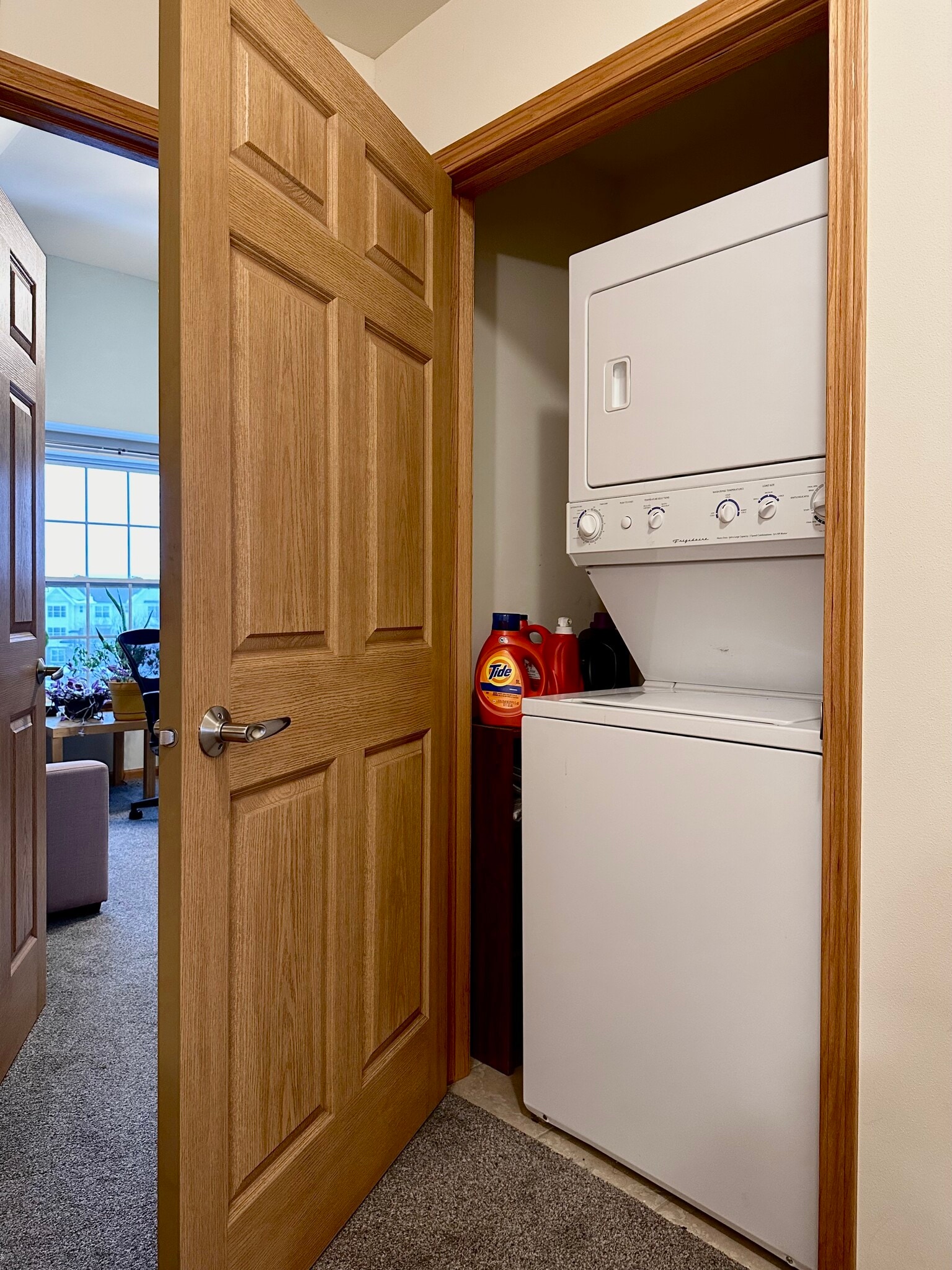 Building Photo - 7131 Discovery Ln