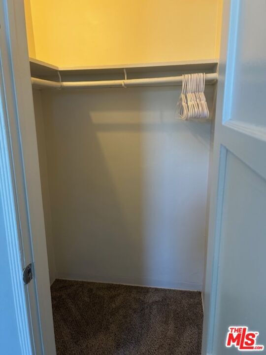 Building Photo - 12003 Louise Ave