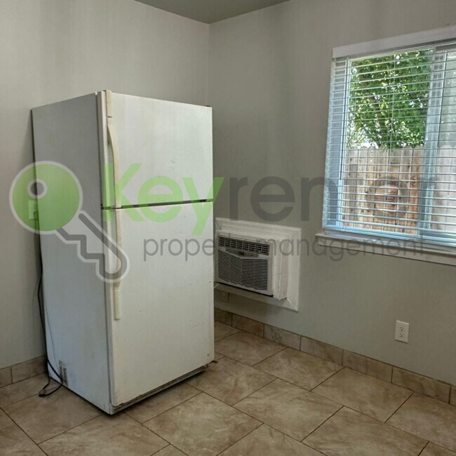 Building Photo - 5735 Falconer Way
