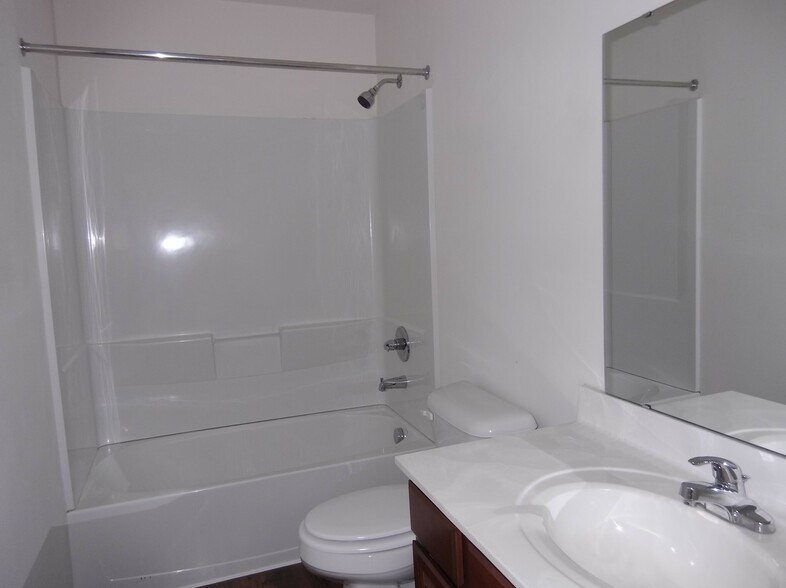 Building Photo - 4168 Otter Creek Dr