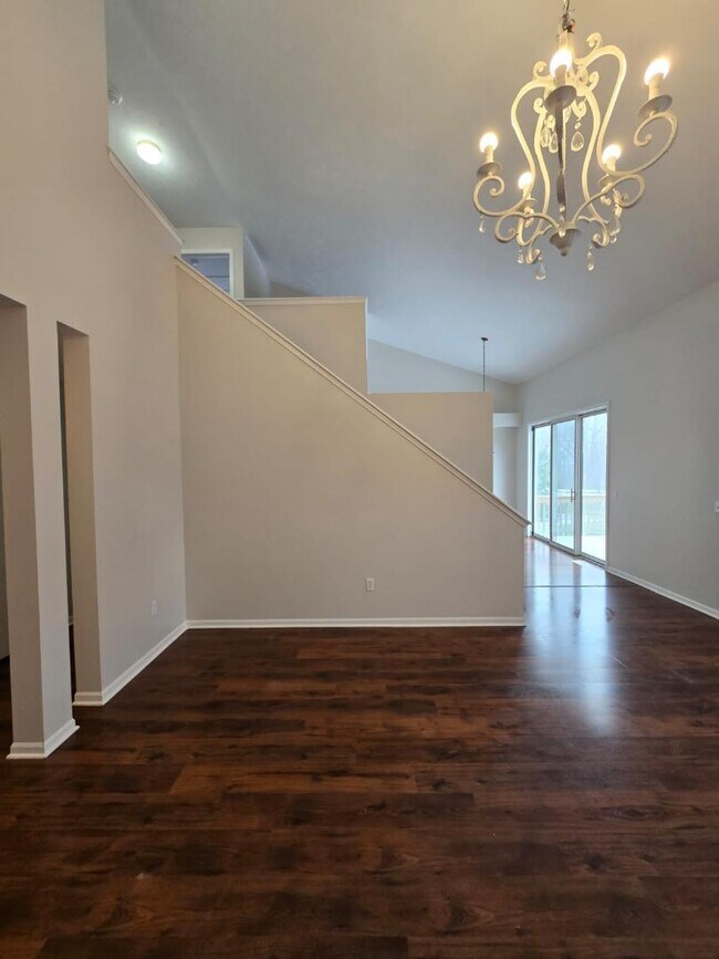 Building Photo - 5431 Boxwood Ct SE
