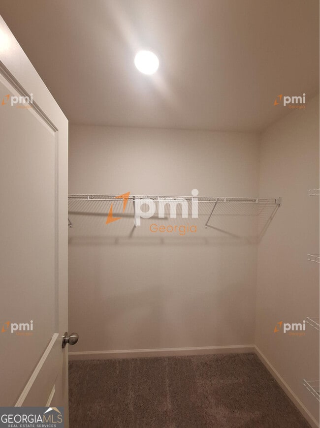 Building Photo - 181 Kinsale Dr