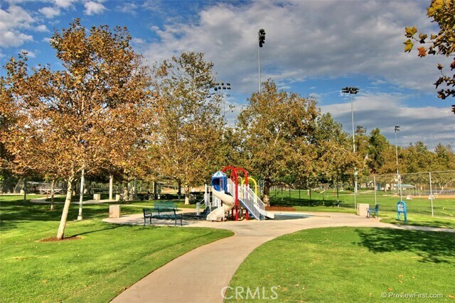 Building Photo - 27864 Emerald