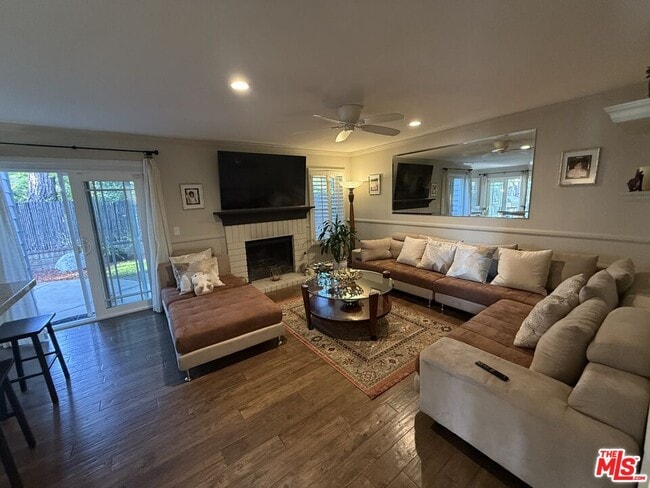 Building Photo - 26068 Charonne Ct