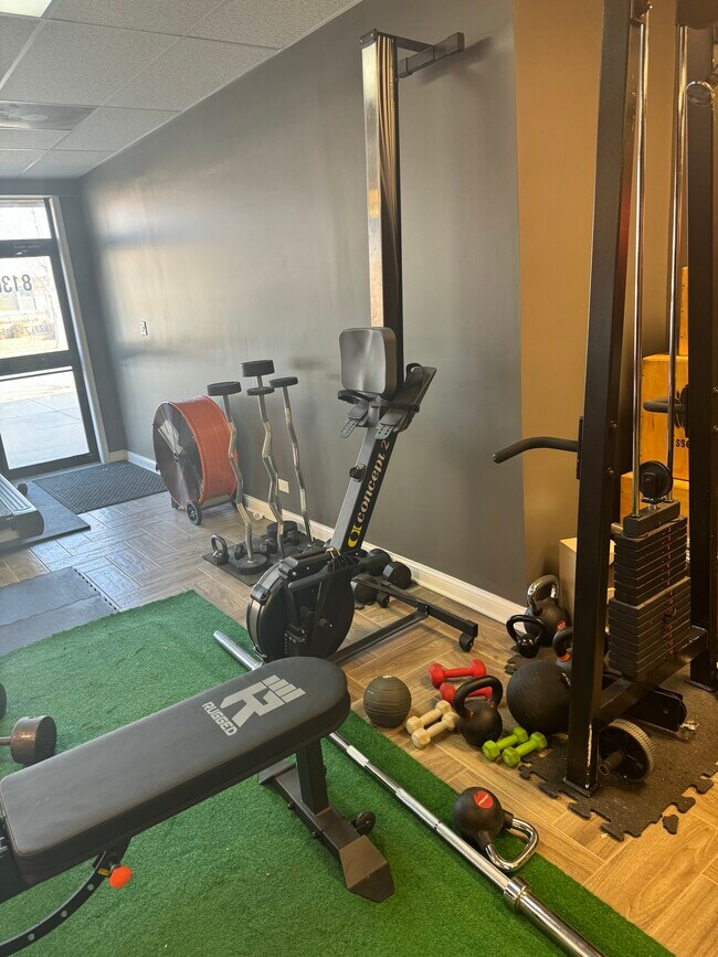 Building Photo - 8138 S Kedzie Ave