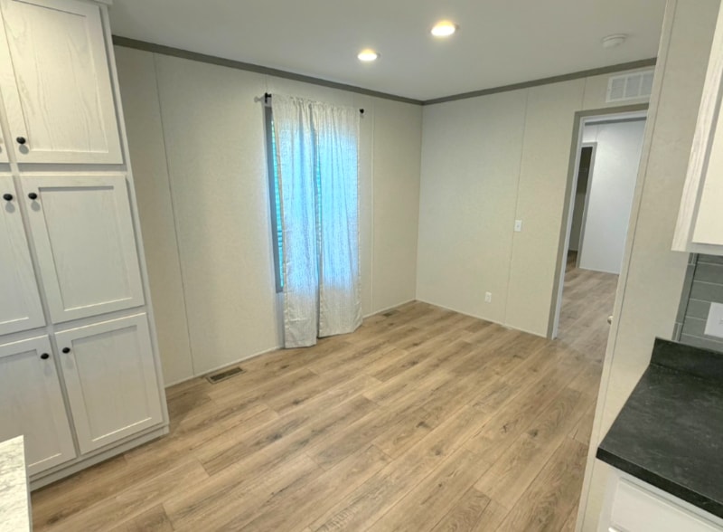 Building Photo - 7145 S Meridian St