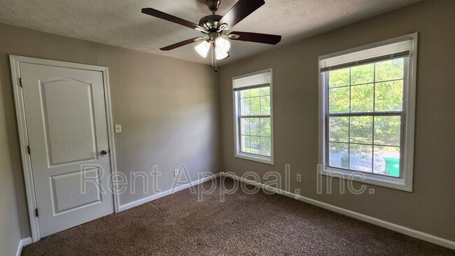 Building Photo - 3049 Winding Grove Dr