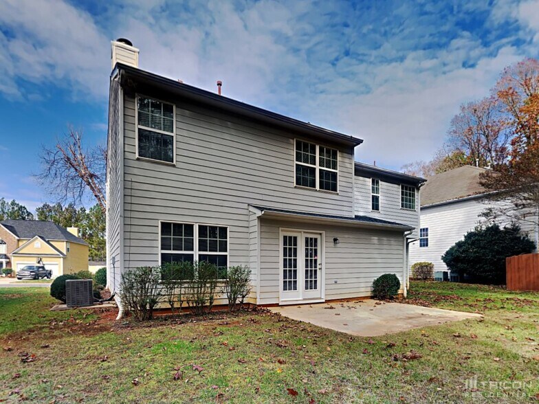 Building Photo - 11307 Fox Hill Dr