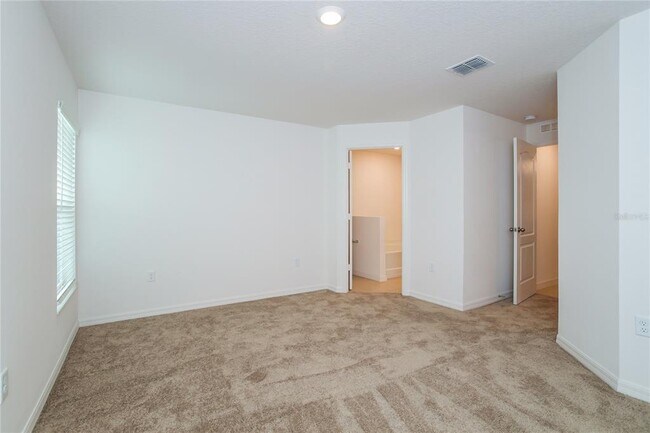 Building Photo - 1701 Gopher Tree St