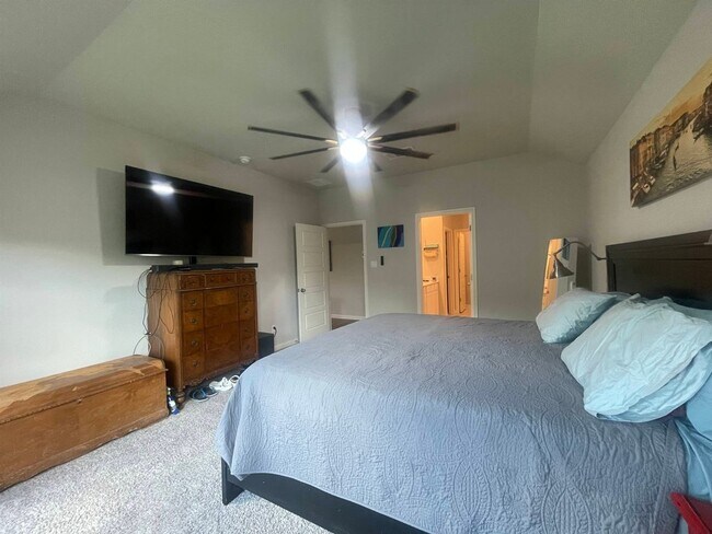 Building Photo - 10741 Yellowtail Blvd