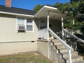 Building Photo - 3518-3520 Ruby Way