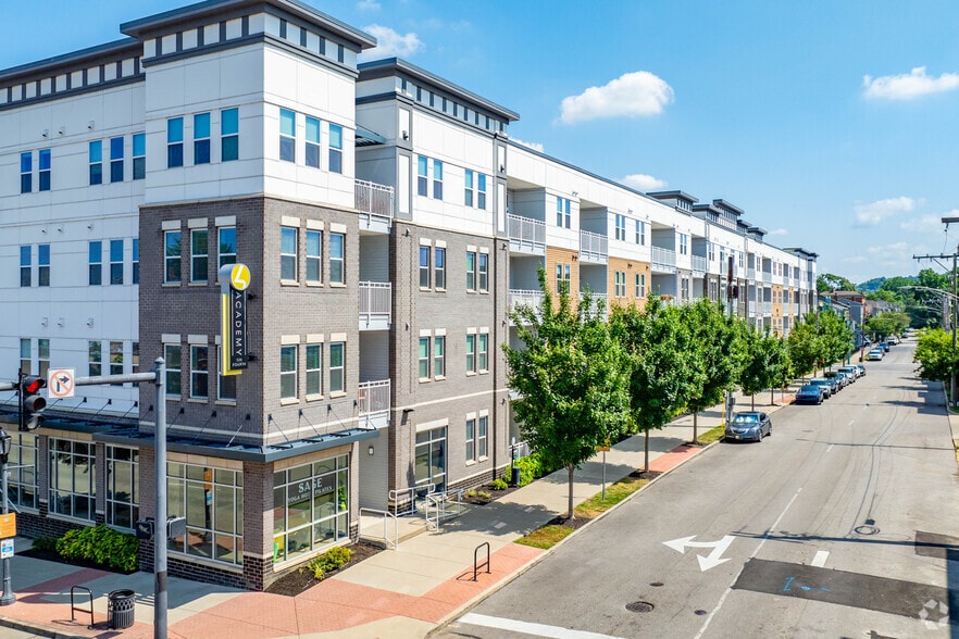 Primary Photo - Academy on Fourth
