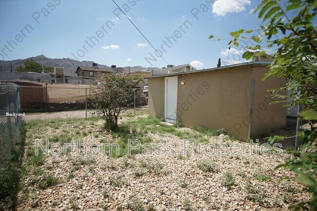 Building Photo - 3512 Idalia Ave