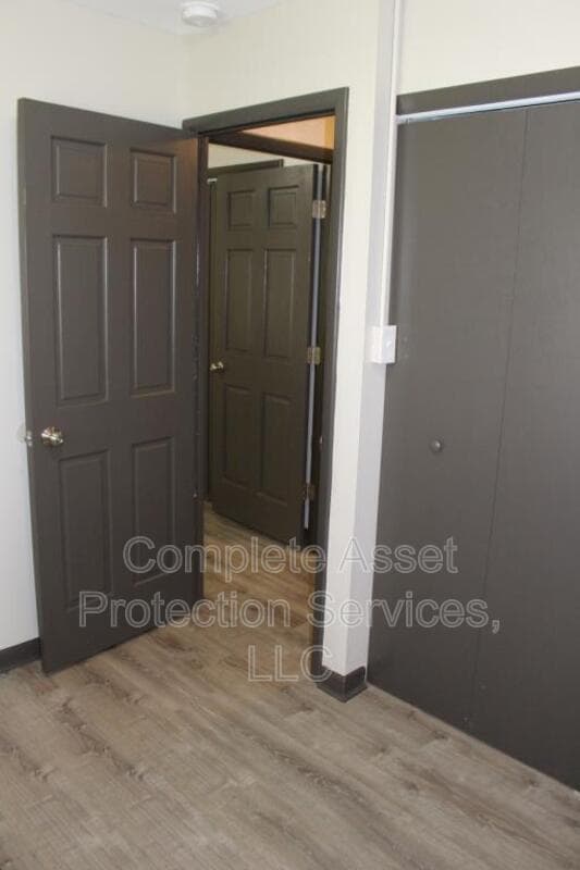 Building Photo - 7752 Catalpa Ave