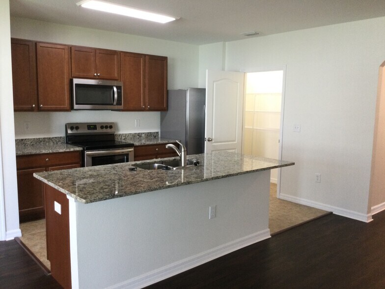 Building Photo - 3429 San Moise Pl