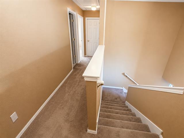 Building Photo - 1818 Lake Texoma Cir