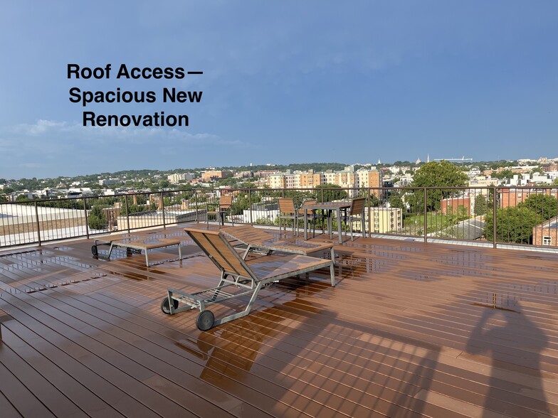 Building Photo - 3426 16th St NW