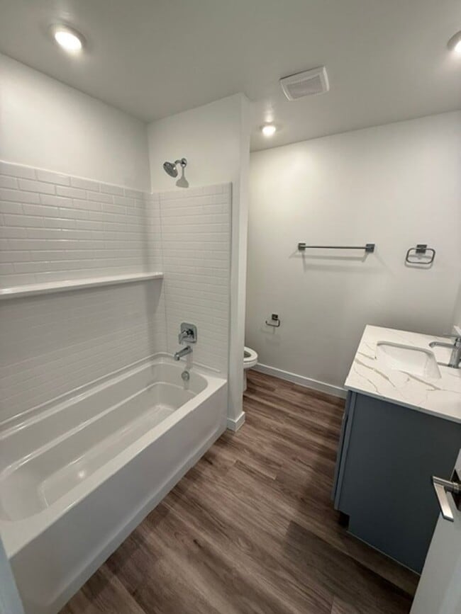 Building Photo - 1009 Prestige Pl