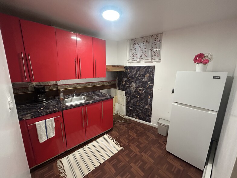 Building Photo - 5062 69th St