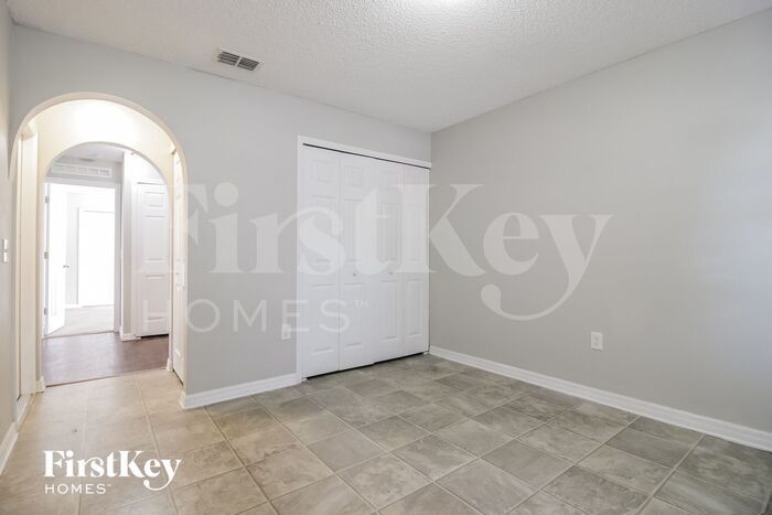 Building Photo - 2761 Whispering Trails Dr