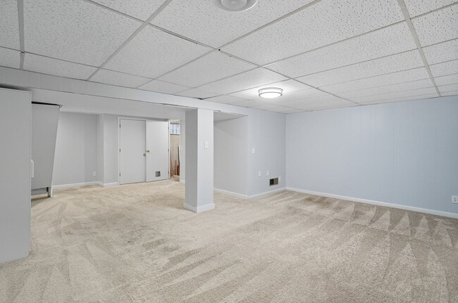 Building Photo - Three Bedroom Condo in West Chester!