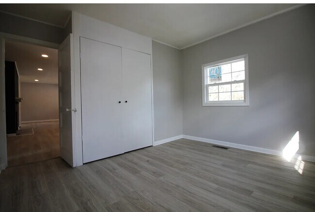 Building Photo - 103 Underwood Rd