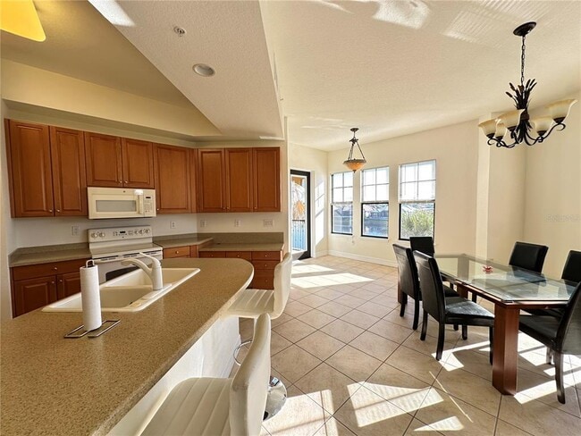 Building Photo - 98 Vivante Blvd