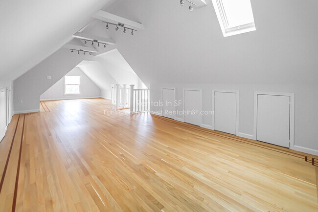 Building Photo - 1420 Taraval St