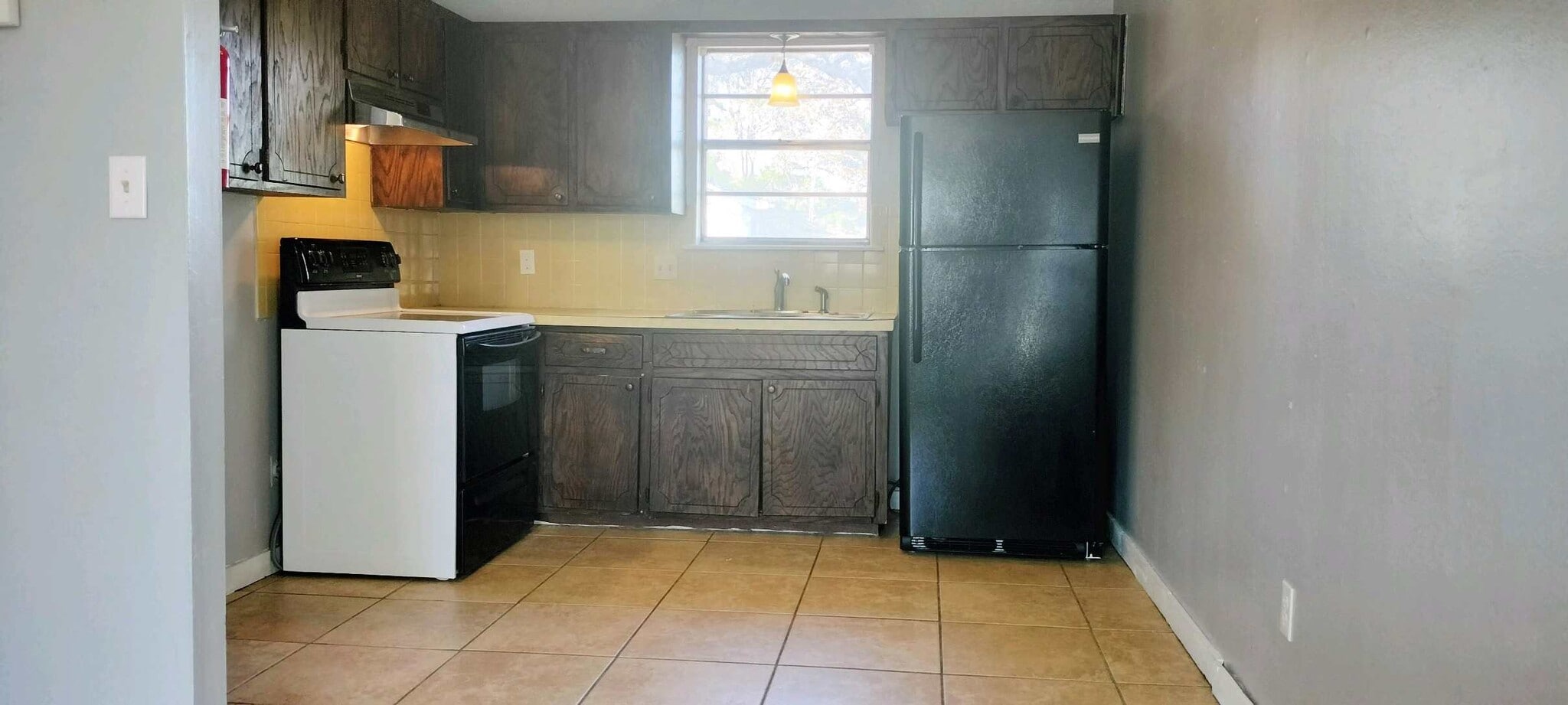 Kitchen - 506 Buena Vista Ave