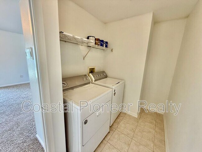 Building Photo - 5625 Grindstone Loop