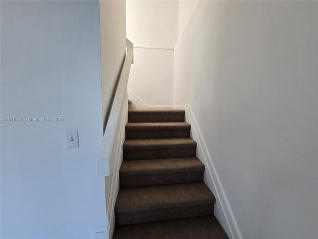 Building Photo - 5940 NW 21st St