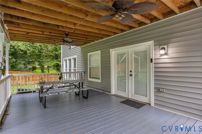 Building Photo - 11711 Deerhurst Dr