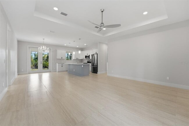 Building Photo - 5823 Burwin Ave