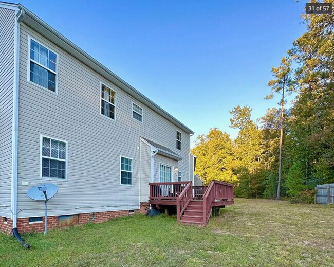 Building Photo - 5346 Meadoway Rd