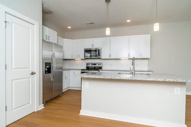 Building Photo - 1576 Port Hills Dr