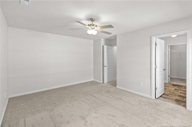 Building Photo - 129 Chinook Ln