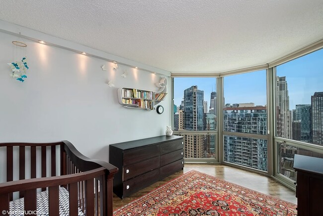 Building Photo - 195 N Harbor Dr